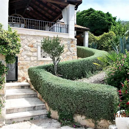 Villa Vila Viganj *