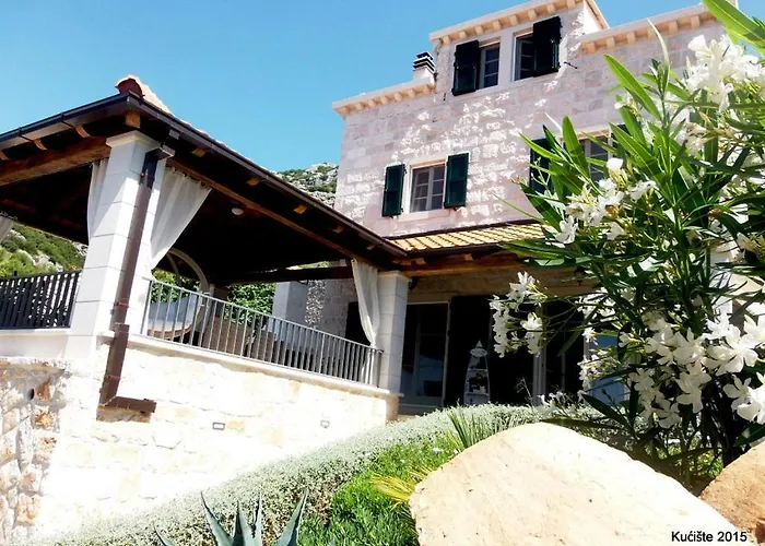 Vila Viganj ヴィガニ