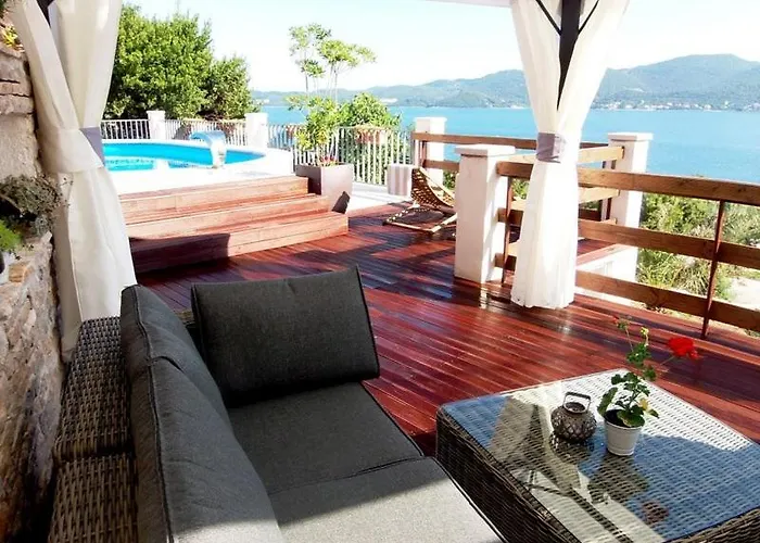 Vila Viganj 빌라 *